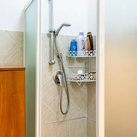 Casa A Pochi Passi Dalla Versilia * Vallecchia