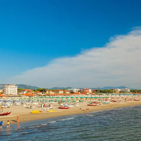 Casa A Pochi Passi Dalla Versilia * Vallecchia